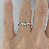 Sterling Silver Small Claddagh Ring with Rope Band, Dainty Ring, Friendship Ring, Silver Ring