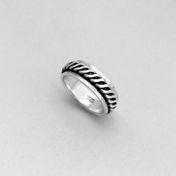 8mm 925 Sterling Silver Celtic Spinner Ring – Unisex Wedding Band – Fidget Style