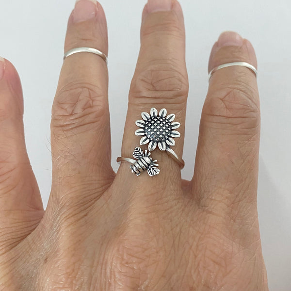 BellaMoi Sterling Silver Flower Ring