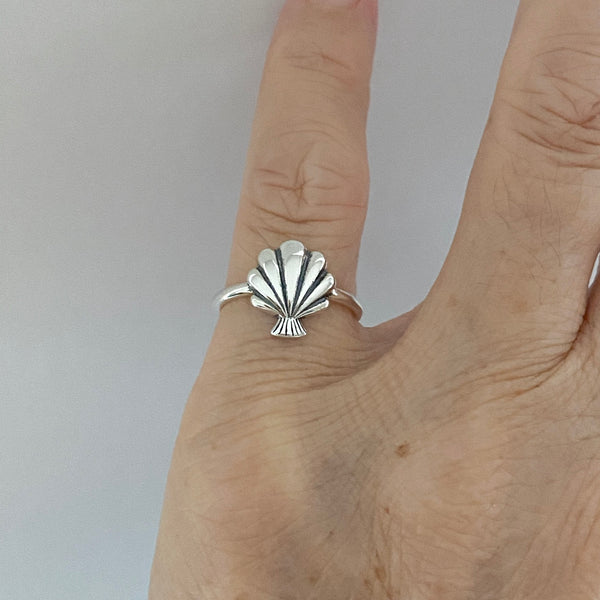Silver Shell Ring Sterling Silver Seashell Ring, Silver Ring, Dainty Ring, Shell Ring, S ...
