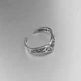 Sterling Silver V Shaped Filigree Toe Ring, Midi Ring