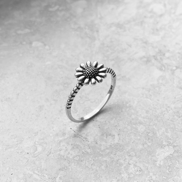 Sterling Silver Gerbera Daisy Ring, Dainty Ring, Silver Rings, Flower Ring